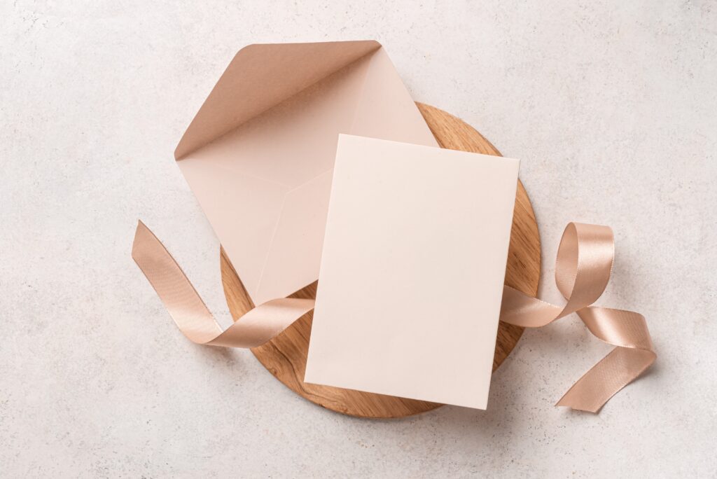 結婚式招待状の書き方と文例・構成完全版